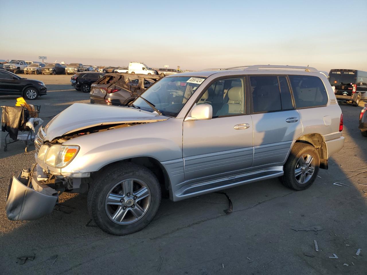 2006 Lexus Lx 470 VIN: JTJHT00W264018853 Lot: 83697424