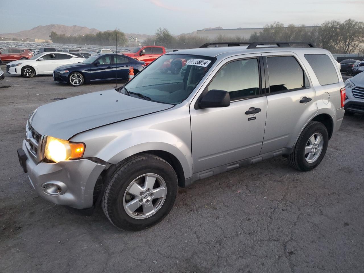 2010 Ford Escape Xlt VIN: 1FMCU0D71AKB00571 Lot: 86538094