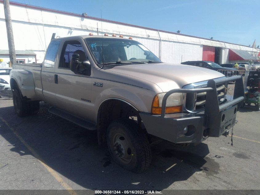 1999 Ford F-350 Xlt/Lariat/Xl VIN: 1FTWX33F5XED02212 Lot: 36581244