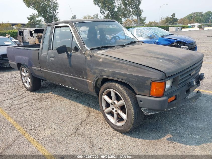 1986 Toyota Pickup Xtracab Rn70 Dlx VIN: JT4RN70DXG0002840 Lot: 40297720