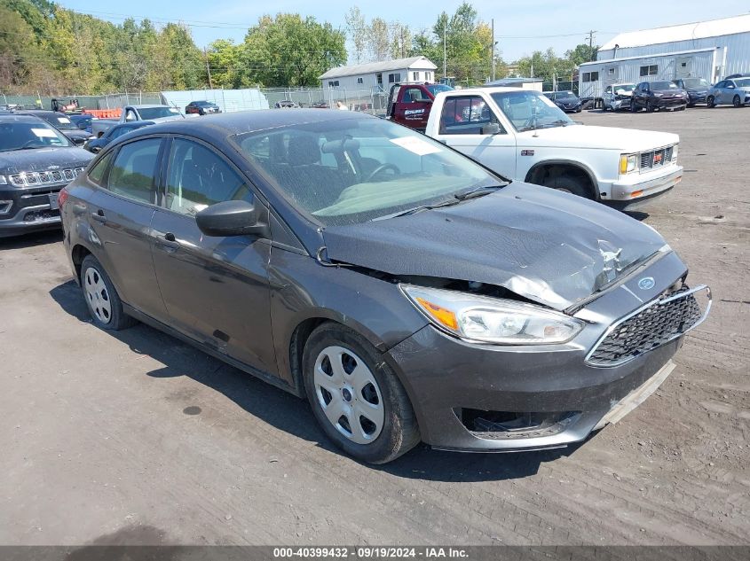 2017 Ford Focus S VIN: 1FADP3E21HL281430 Lot: 40399432