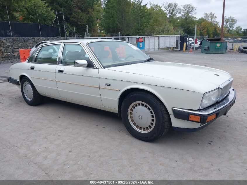 1993 Jaguar Xj6 Vanden Plas VIN: SAJKW174XPC682837 Lot: 40437501