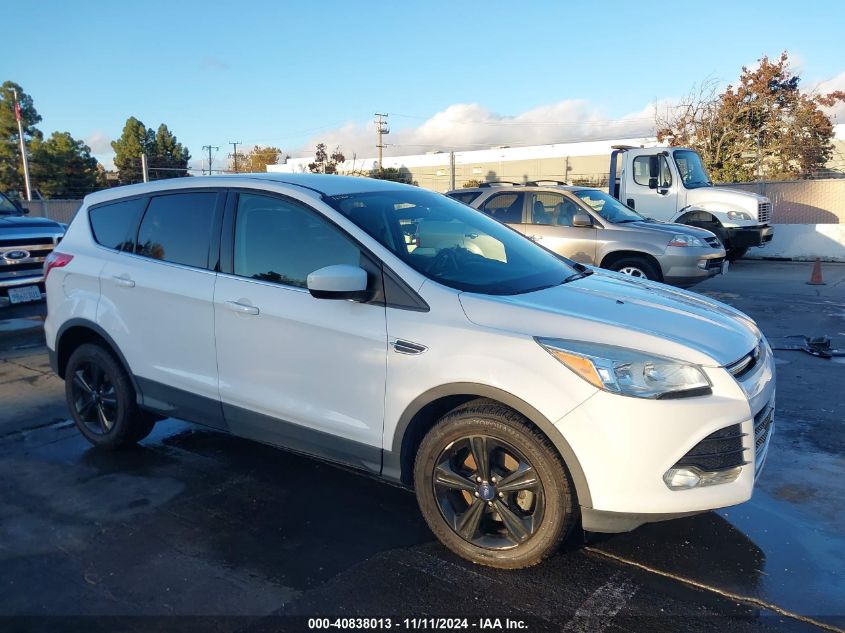 2015 Ford Escape Se VIN: 1FMCU0GXXFUB81402 Lot: 40838013