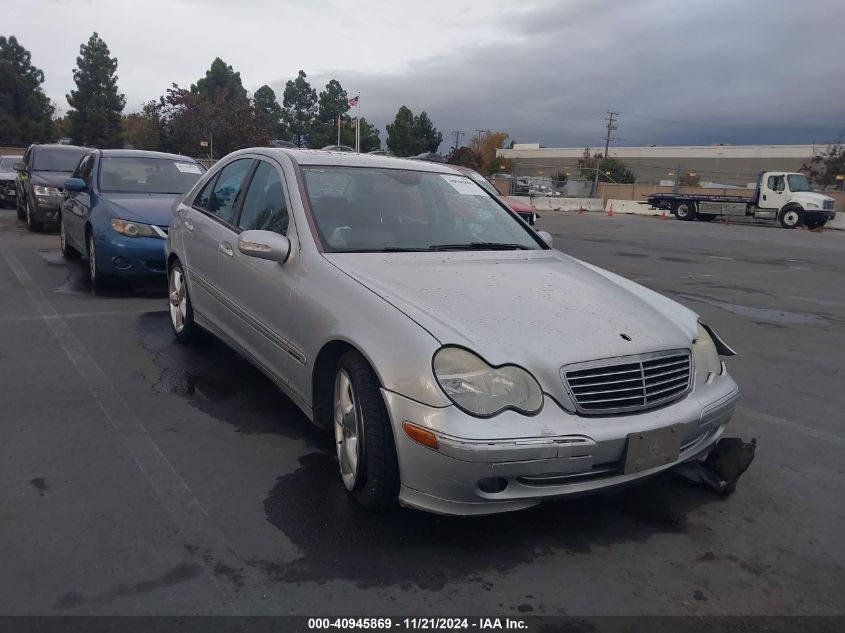 2004 Mercedes-Benz C 230 Kompressor Sport/Sport VIN: WDBRF40J74A592940 Lot: 40945869