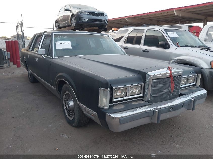 1988 Lincoln Town Car Signature VIN: 1LNBM82F3JY831150 Lot: 40994079