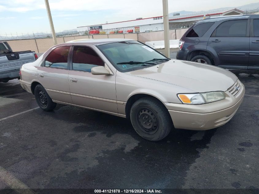 1999 Toyota Camry Ce VIN: 4T1BG22K4XU558902 Lot: 41121878