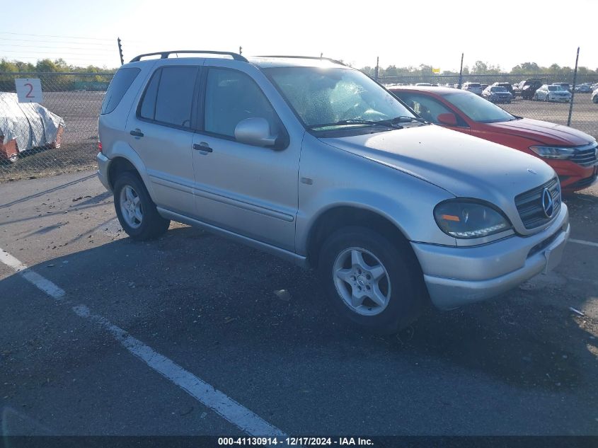 2001 Mercedes-Benz Ml 320 320 VIN: 4JGAB54E11A285672 Lot: 41130914