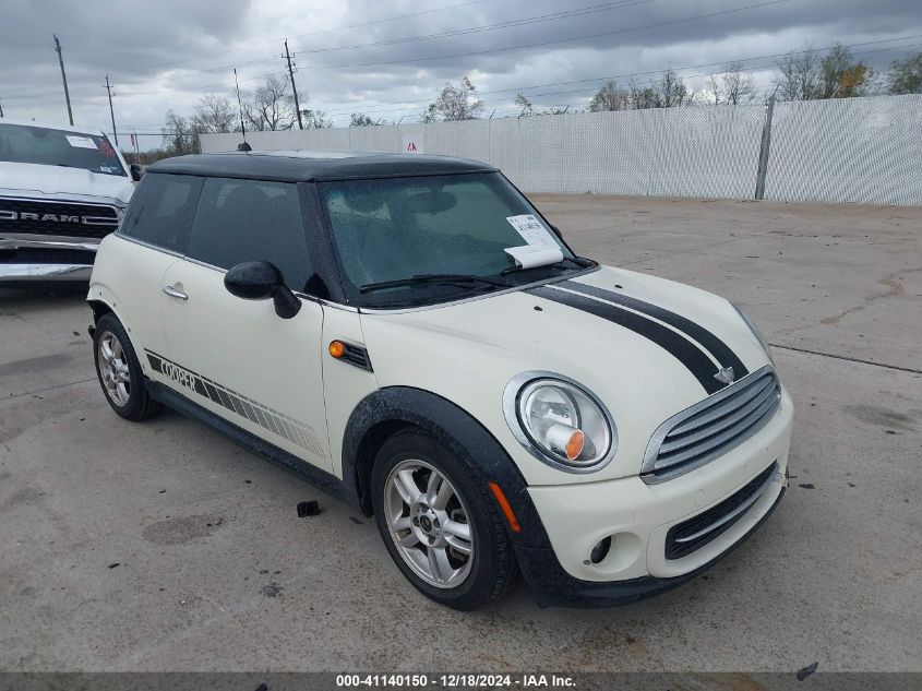 2013 Mini Hardtop Cooper VIN: WMWSU3C51DT548838 Lot: 41140150