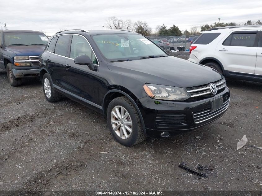 2014 Volkswagen Touareg Tdi Sport VIN: WVGEP9BPXED013639 Lot: 41149374