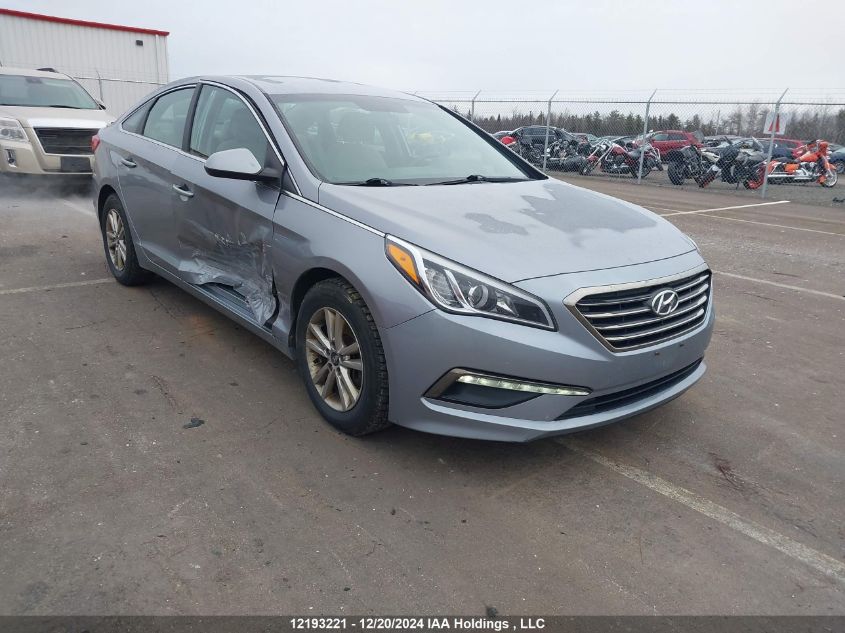 2015 Hyundai Sonata Gl VIN: 5NPE24AF2FH027075 Lot: 12193221